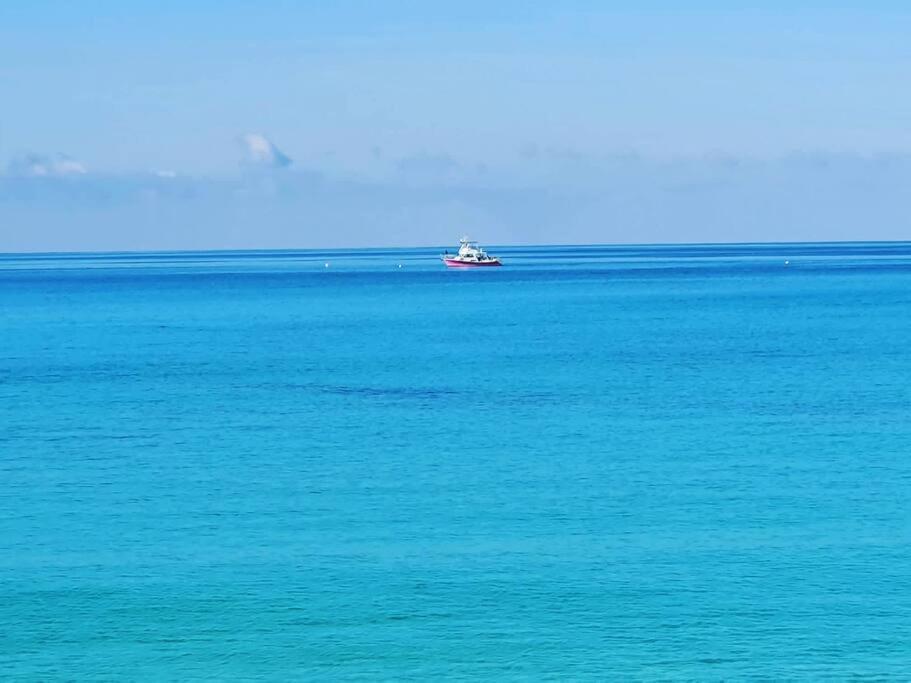Luxury Ocean Front Seadreams 2 With 7 Mile Beach Views West Bay Luaran gambar